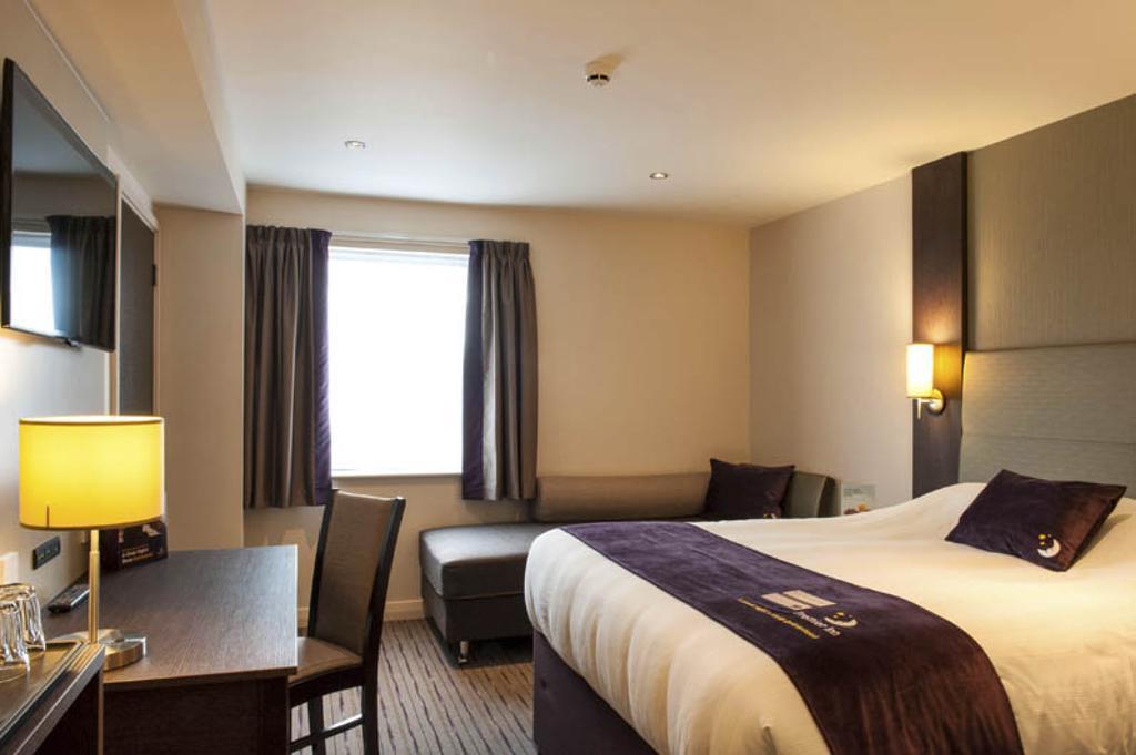 Premier Inn Inverness East Ruang foto