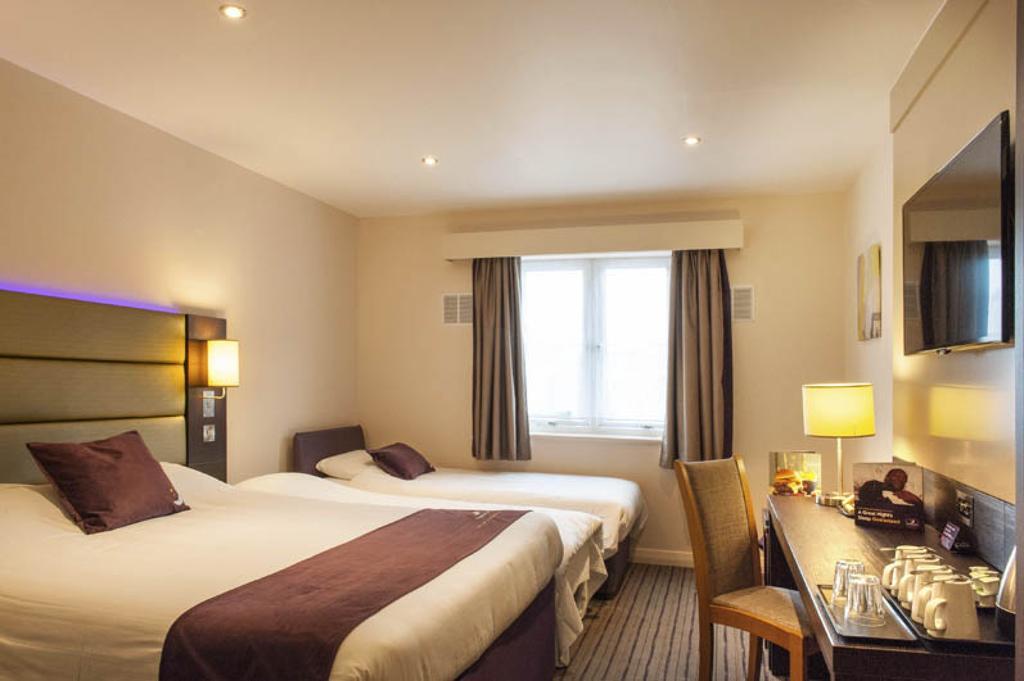 Premier Inn Inverness East Ruang foto